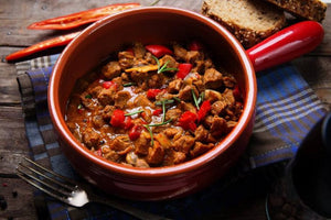 Axoa de veau et vin Irouléguy : L'alliance parfaite des saveurs du terroir